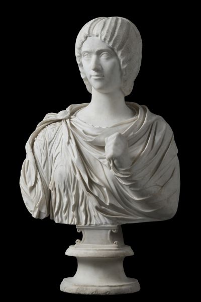Busto con ritratto femminile, detto Aquilia Severa o Giulia Mesa